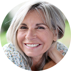 A portrait representing Mrs. M.L., a patient of Dan Nguyen Ophthalmologist, who underwent cataract eye surgery