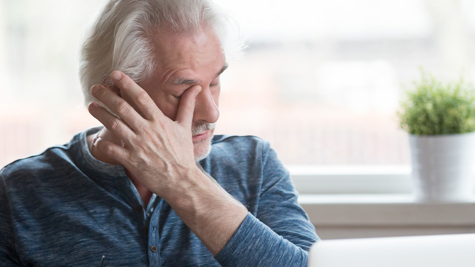 What-Happens-If-You-Rub-Your-Eye-After-Cataract-Surgery–Dan-Nguyen-Nguyen-Vision-Wrexham