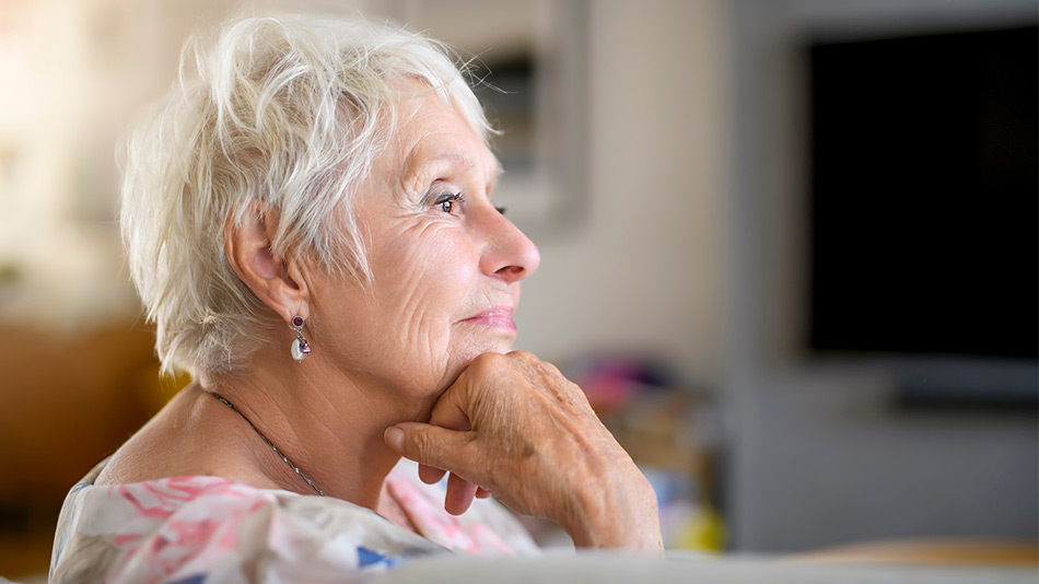 Why-Is-My-Vision-Still-Hazy-After-Cataract-Surgery-Dan-Nguyen-Nguyen-Vision-Wrexham