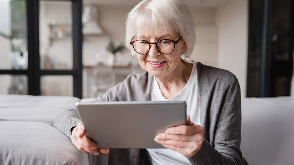 Do-You-Need-Glasses-After-Cataract-Surgery-in-One-Eye-Dan-Nguyen-Nguyen-Vision-Wrexham